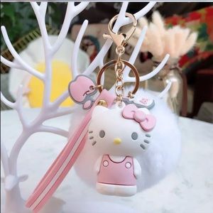 Hello kitty Pom Pom keychain
